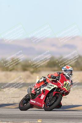 media/Dec-04-2025-Racers Edge (Thu) [[5ebc9f124d]]/3-B Group/2-Session 1 (Turn 4 Entry)/